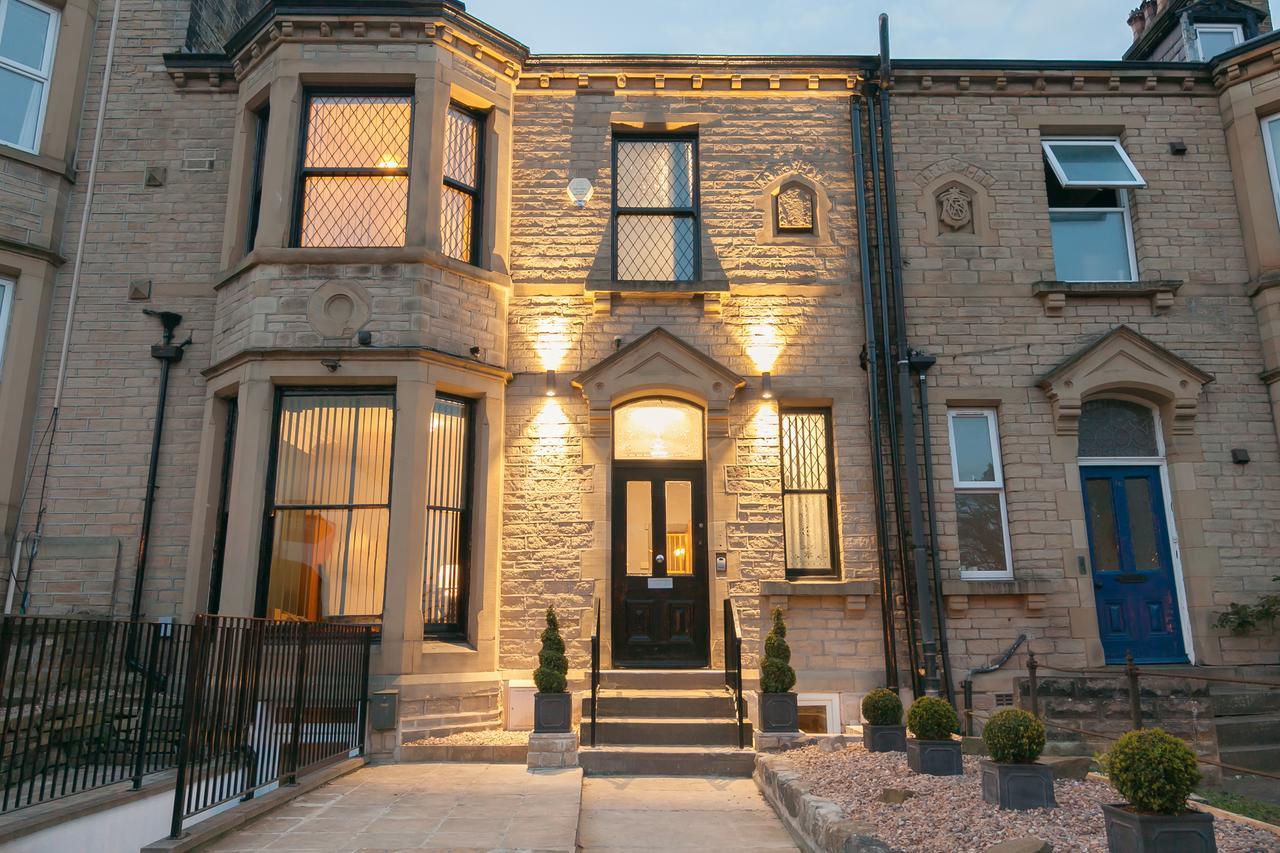 Hotel Townhouse No 12 à Huddersfield Extérieur photo